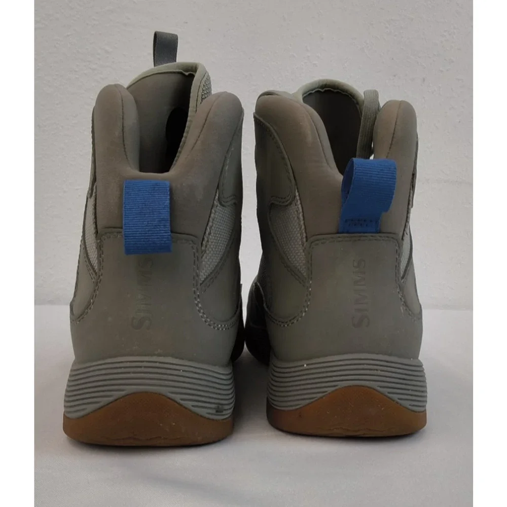 Simms Flats Sneaker Wading Boots Men's 9.5 D Grey Boulder #W5262
